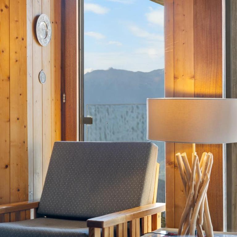 Emeraudes 404A pres de la telecabine a Anzere avec vue sur les Alpes - Apartment - 6