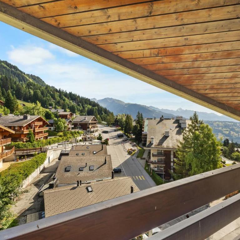 Emeraudes 404A pres de la telecabine a Anzere avec vue sur les Alpes - Apartment - 39