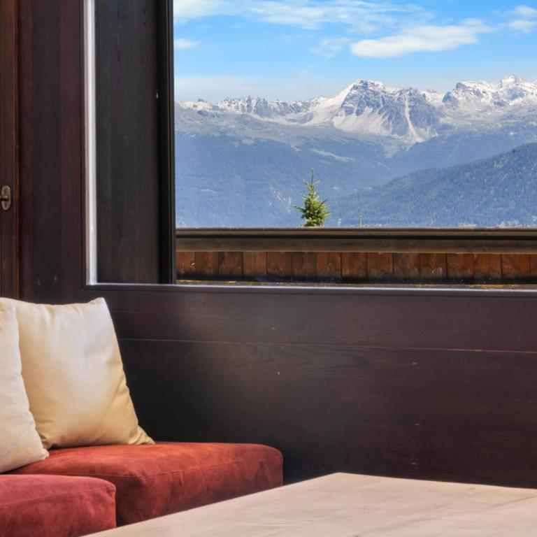 Chalet Noir pres de la telecabine a Anzere - Chalet - 38