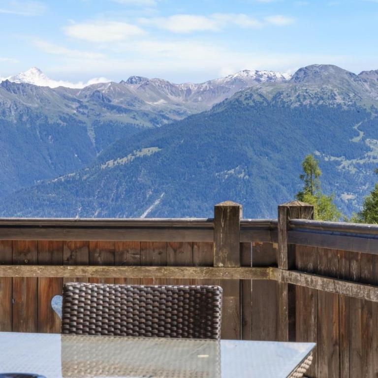 Chalet Noir pres de la telecabine a Anzere - Chalet - 67
