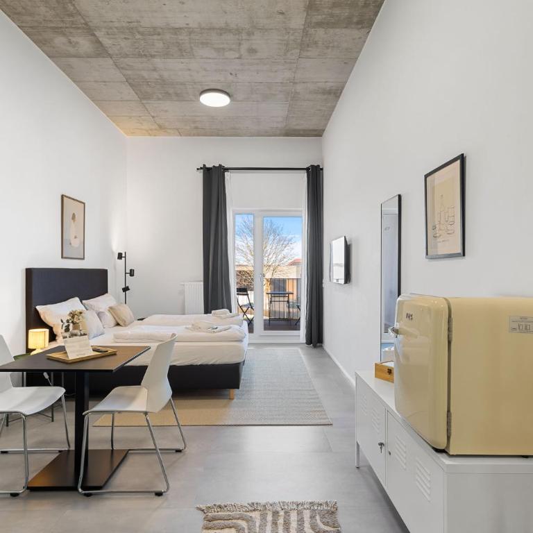 SKYRISE Apartments mit Küche, WLAN & Parkplatz - ruhige Lage - Deluxe Studio - 1
