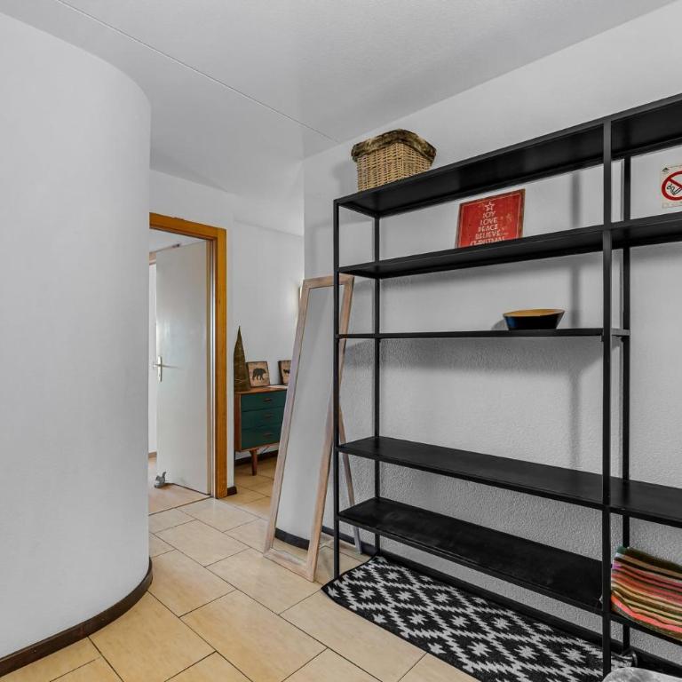 Saphir 404 pres de la telecabine a Anzere avec vue sur les Alpes - Apartment - 26