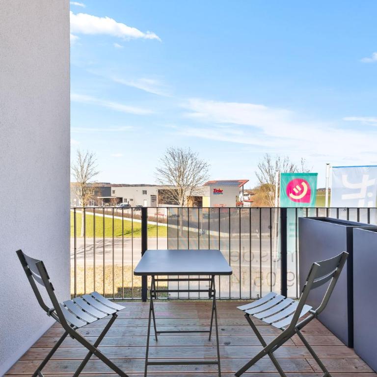 SKYRISE Apartments mit Küche, WLAN & Parkplatz - ruhige Lage - Deluxe Studio - 2