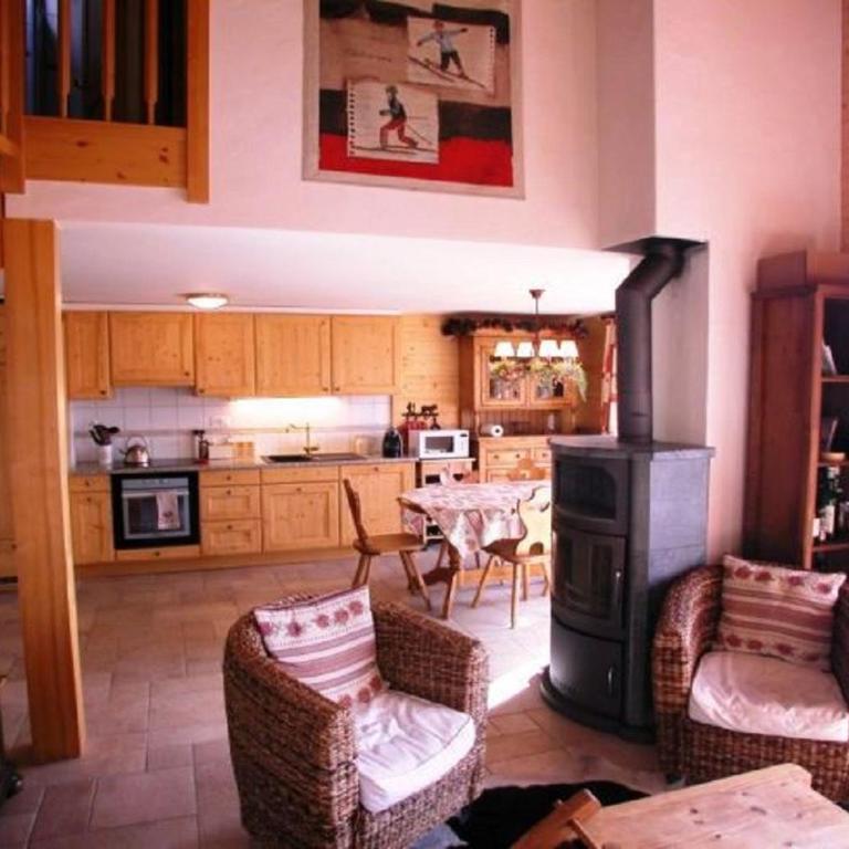 Trembles E 6 a Anzere avec vue sur les Alpes - Apartment - 2