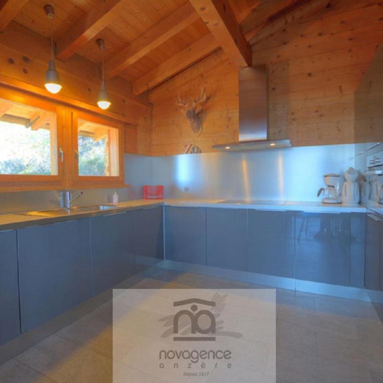 Chalet Zoe a Anzere avec vue sur les Alpes - Chalet - 4