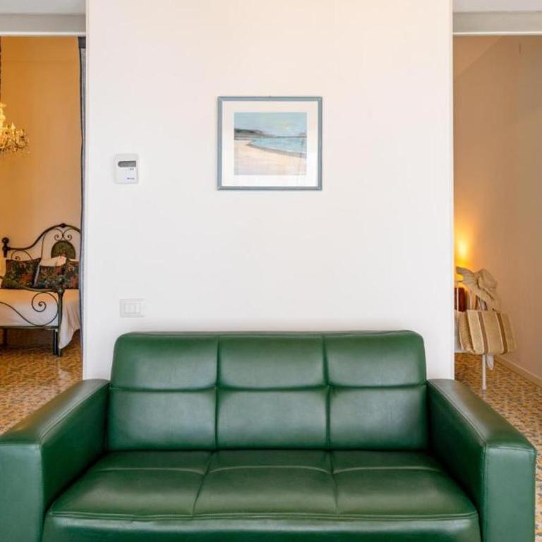 Beach Rooms Naxos - Casa Vacanze con 3 Camere da Letto - 9