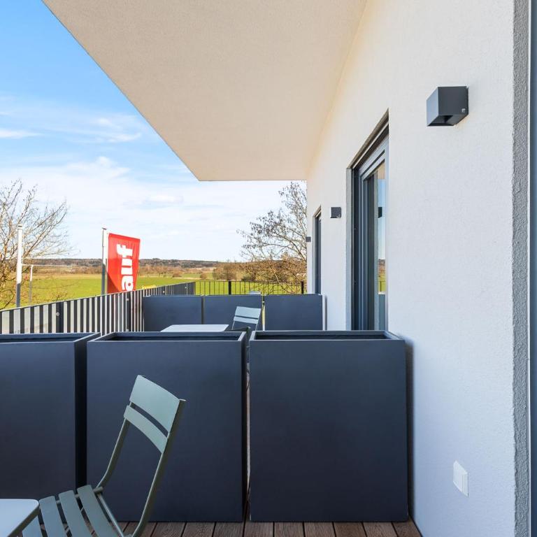 SKYRISE Apartments mit Küche, WLAN & Parkplatz - ruhige Lage - Deluxe Studio - 9