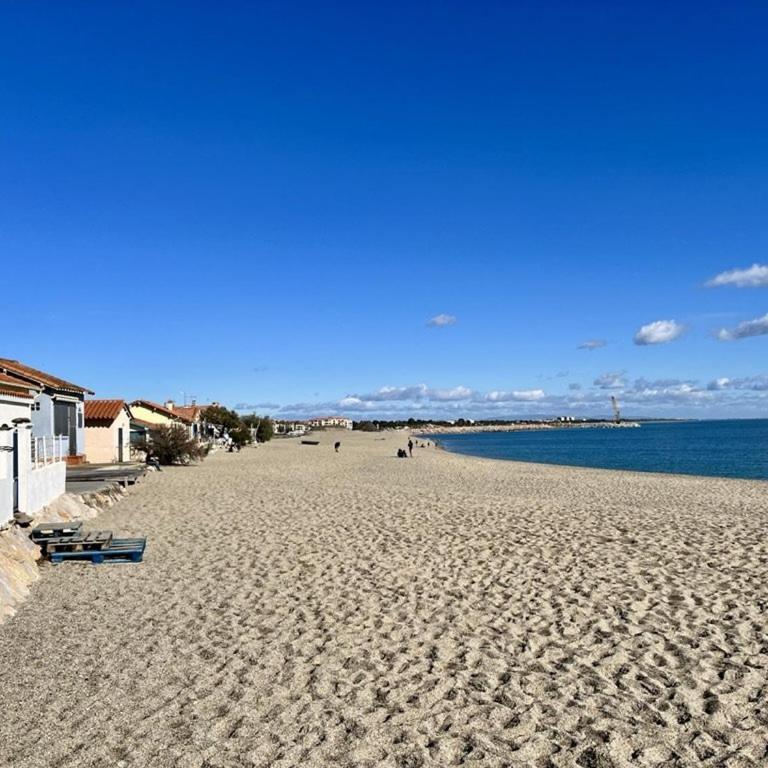 Appartement T2 climatisé à 100m de la plage - 4 Couchages AR390-216 - Apartment - 12