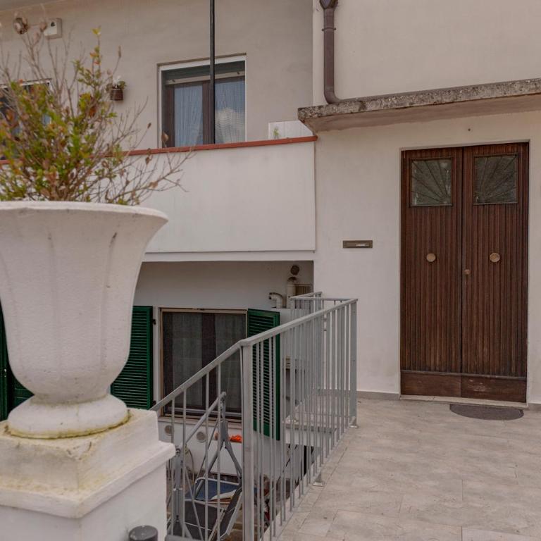 Domio - Elegante oasi con Terrazza - Two-Bedroom Apartment - 8