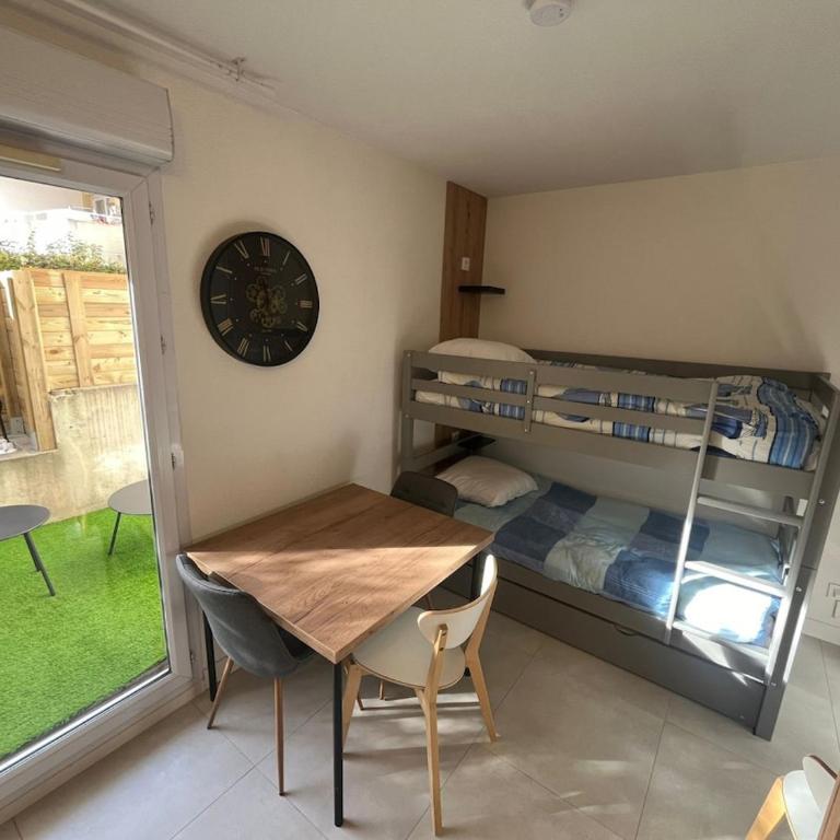 Le Cocon d'Argent, Terrace and Pool - Apartment mit 1 Schlafzimmer und Terrasse - 2