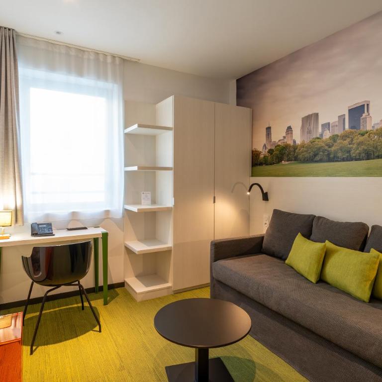 BW Plus Central Park Hotel & Spa - Suite Lit King-Size – Non-Fumeurs - 3