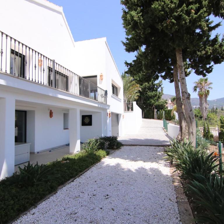 Villa with pool and stunning 180 degrees view - Villa - 68