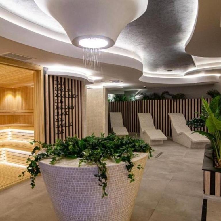 Andonovic Lux - One-Bedroom Apartment - 57