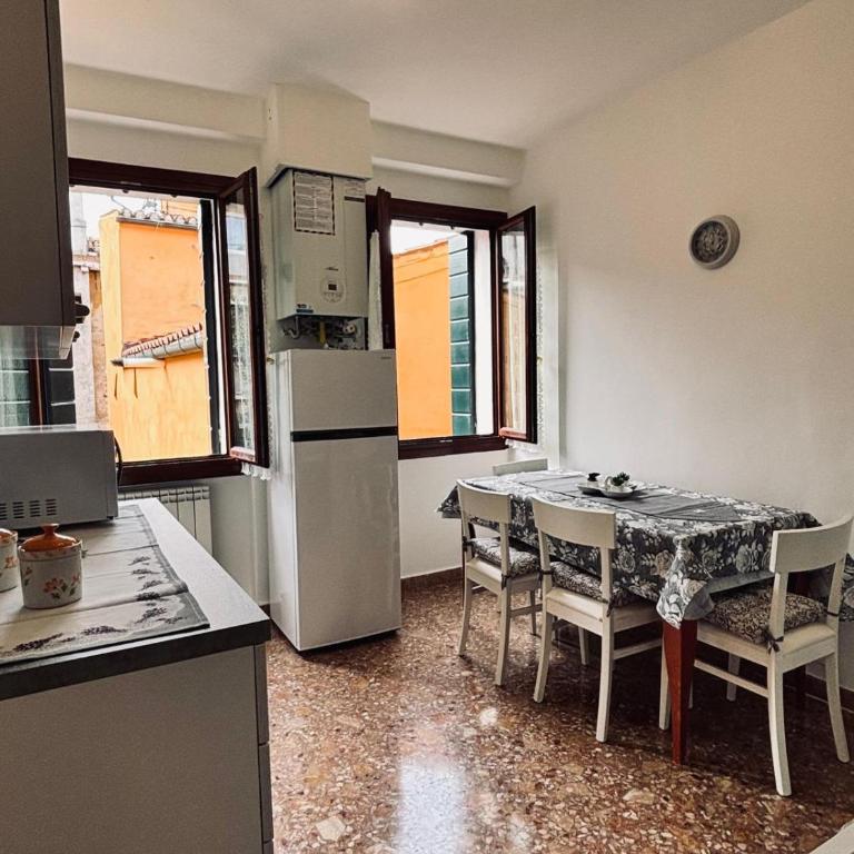 Il nido bianco - near Rialto Bridge - One-Bedroom Apartment - 2