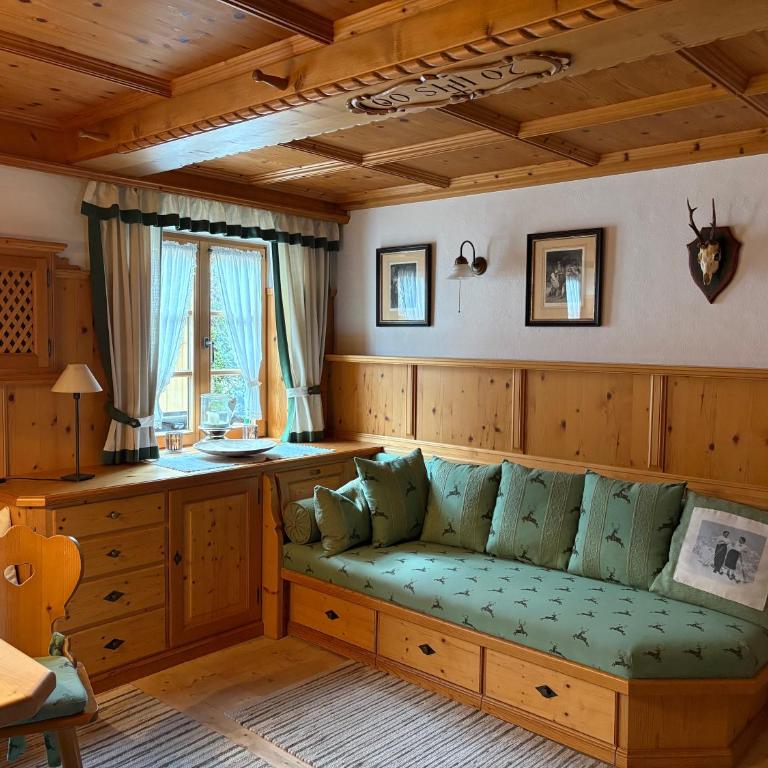 Haus Schöneck - Chiemgau Karte - Apartment mit Blick auf die Berge - 1