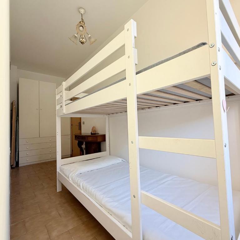 N034 - Appartamento con terrazzo a Numana - Appartamento con 2 Camere da Letto - 14