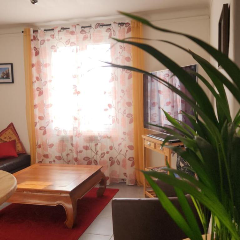 Logement entier dans un espace de verdure - Appartamento con 1 Camera da Letto e con Giardino - 11