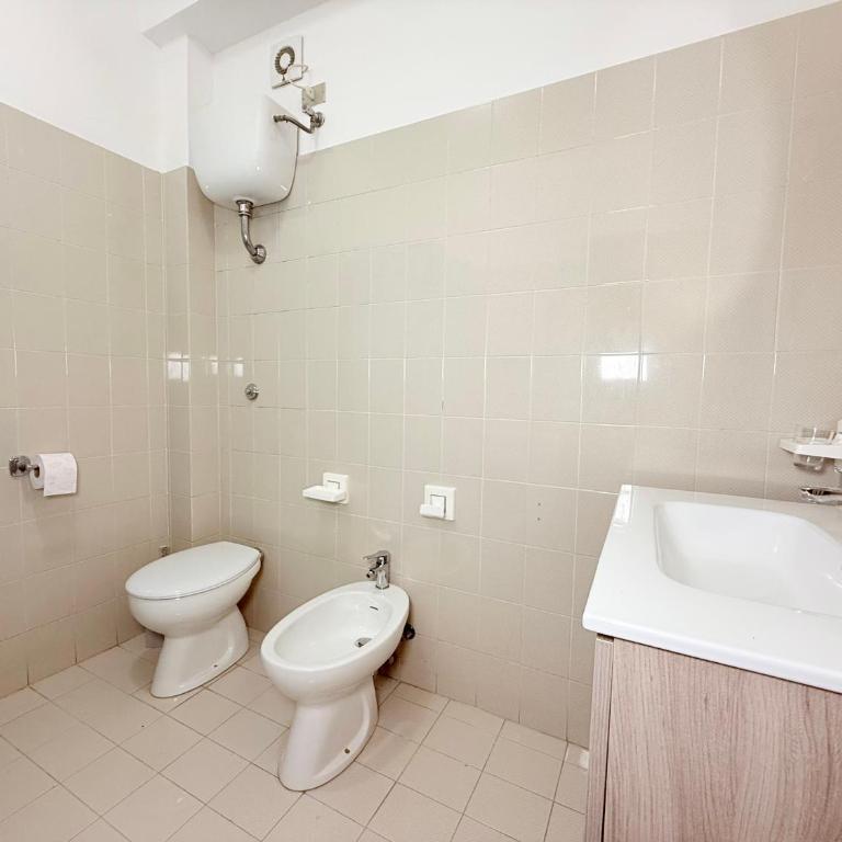 N034 - Appartamento con terrazzo a Numana - Appartamento con 2 Camere da Letto - 16