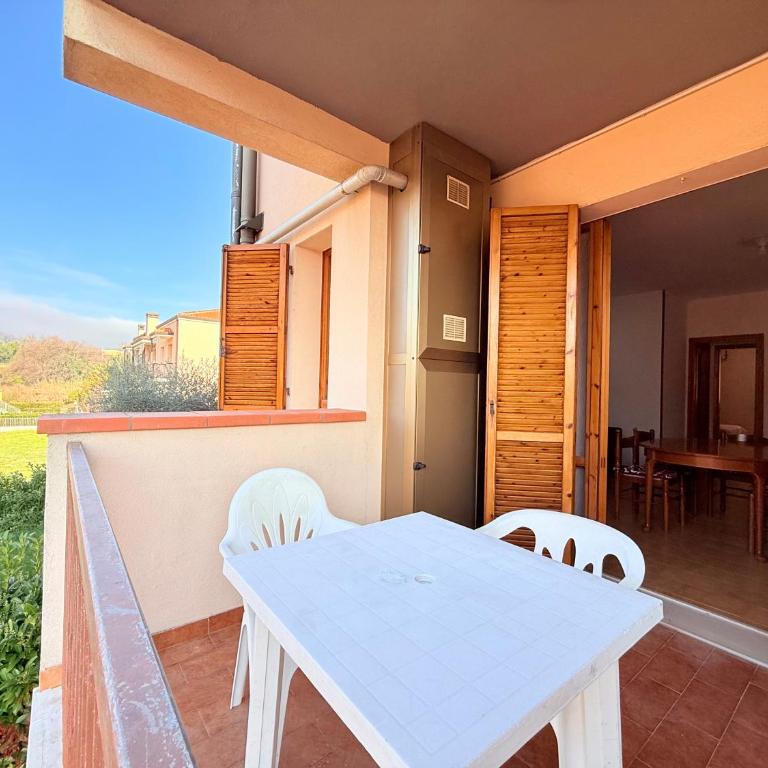 N034 - Appartamento con terrazzo a Numana - Appartamento con 2 Camere da Letto - 1