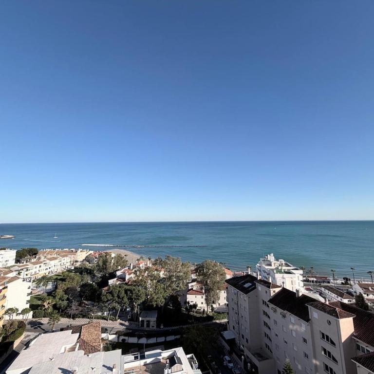Sunny Studio With Beautifull Seaviews - Studio Apartment with One Double Bed - 25