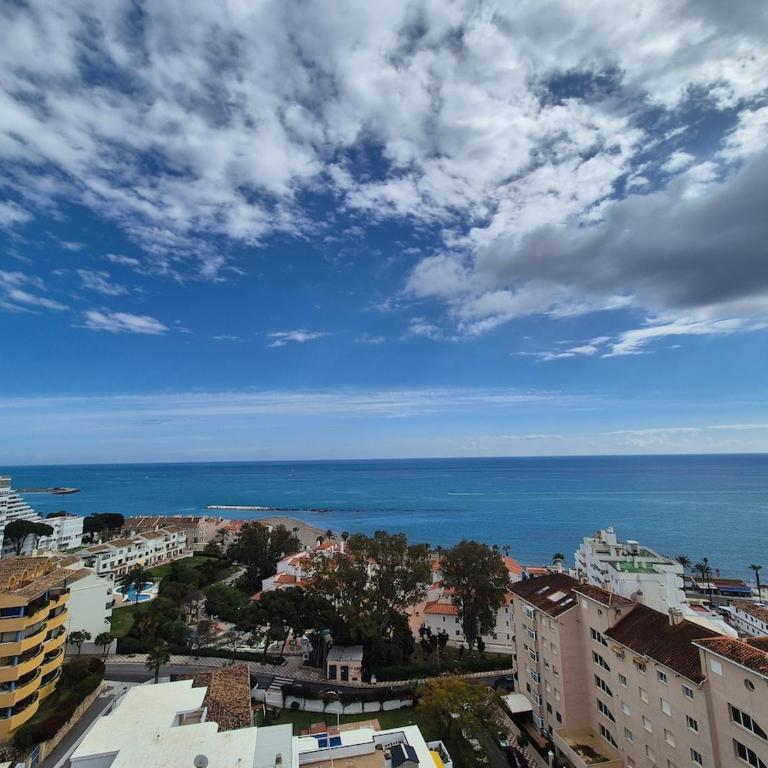 Sunny Studio With Beautifull Seaviews - Studio Apartment with One Double Bed - 24