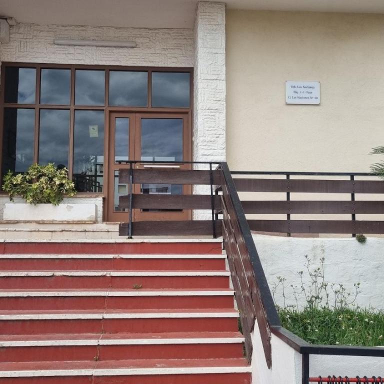 Sunny Studio With Beautifull Seaviews - Studio Apartment with One Double Bed - 20