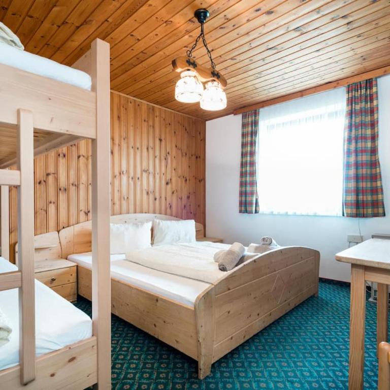 Berggasthof SchüttAlm Kleinarl - Chambre Quadruple Standard - 3