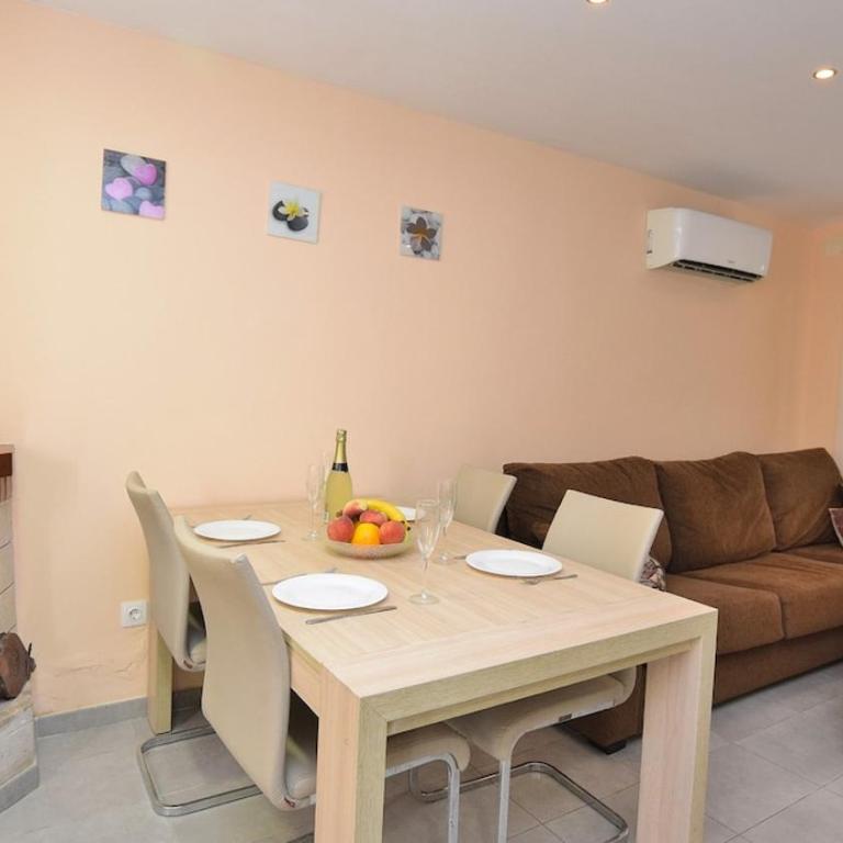 Bonita casa adosada en La Pineda playa - Two-Bedroom House - 16