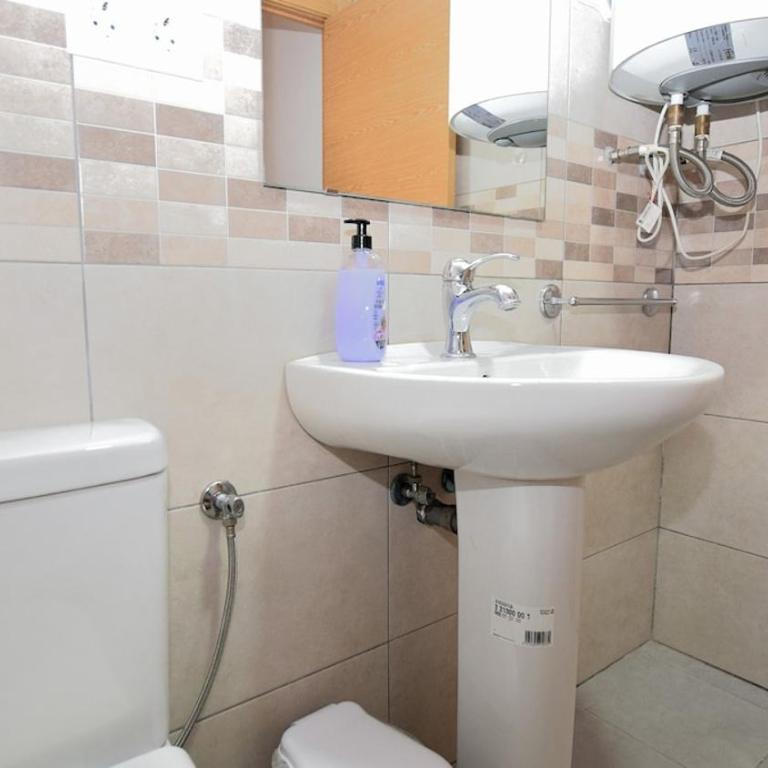 Bonita casa adosada en La Pineda playa - Two-Bedroom House - 26