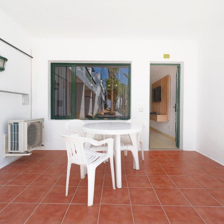 BLUESEA Playa Club - Two-Bedroom Apartment - 5