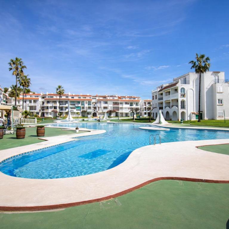 Romana Pool View PET FRIENDLY - Albert Villas - Apartment with Pool View - 3