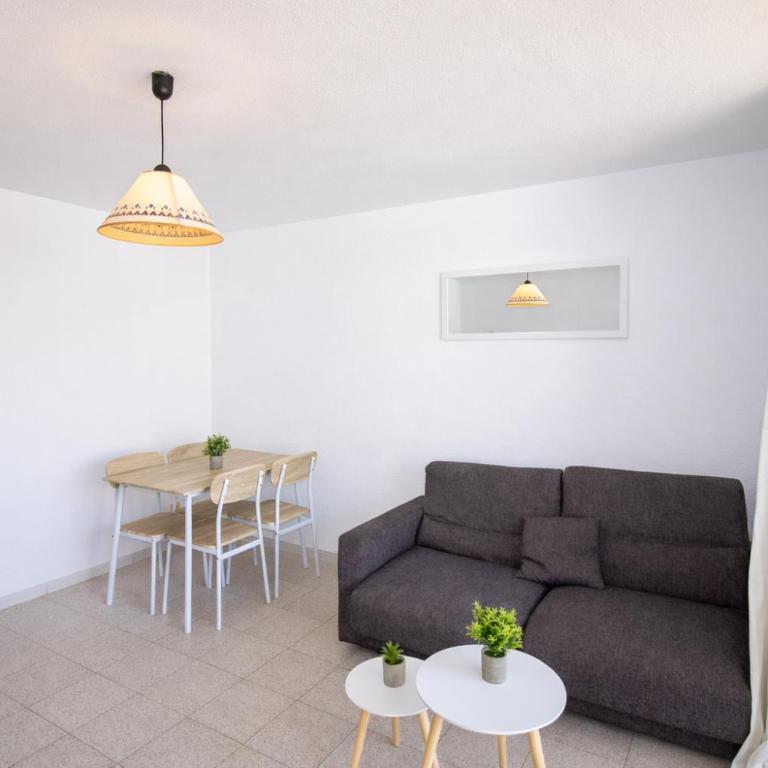 Romana Pool View PET FRIENDLY - Albert Villas - Apartment with Pool View - 11