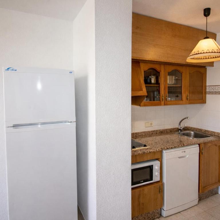 Romana Pool View PET FRIENDLY - Albert Villas - Apartment with Pool View - 24