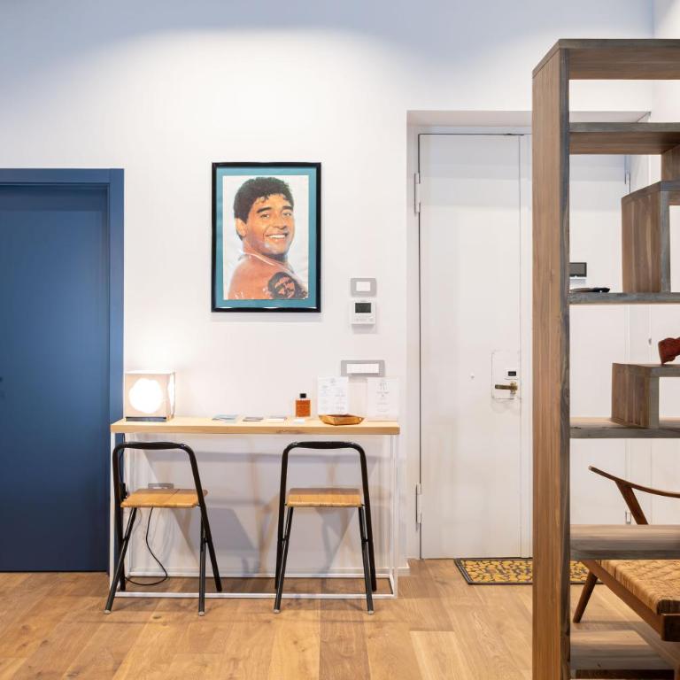 Portico 75 - Appartamento con 2 Camere da Letto e Balcone - 2
