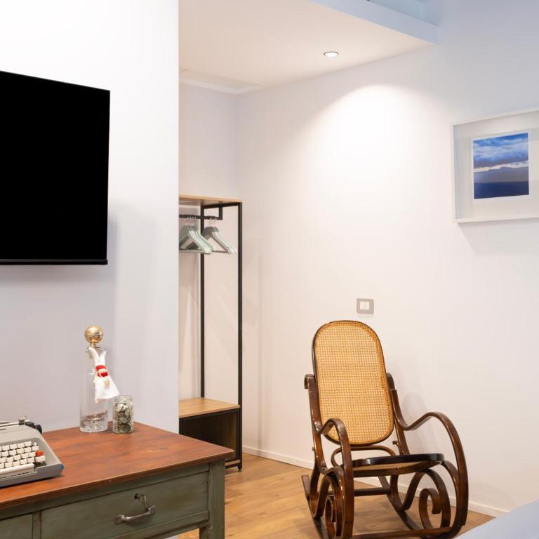 Portico 75 - Appartamento con 2 Camere da Letto e Balcone - 17