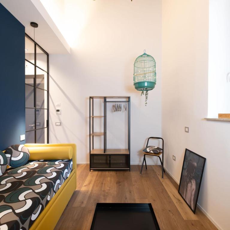 Portico 75 - Appartamento con 2 Camere da Letto e Balcone - 23