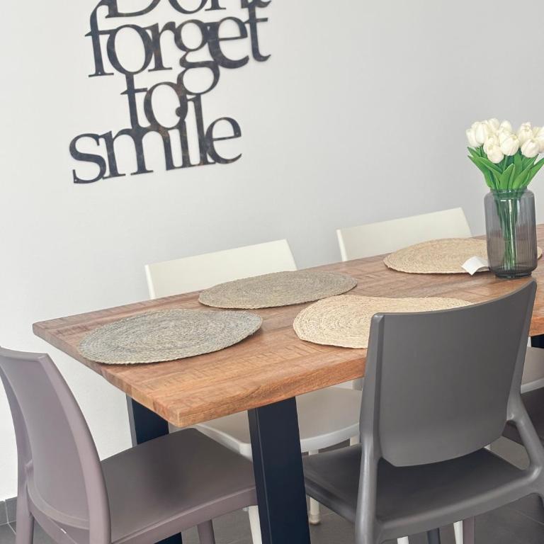 Il Relax con Vista Mare - Free Parking, Wi-Fi - Apartamento de 2 dormitorios con vistas al mar - 15