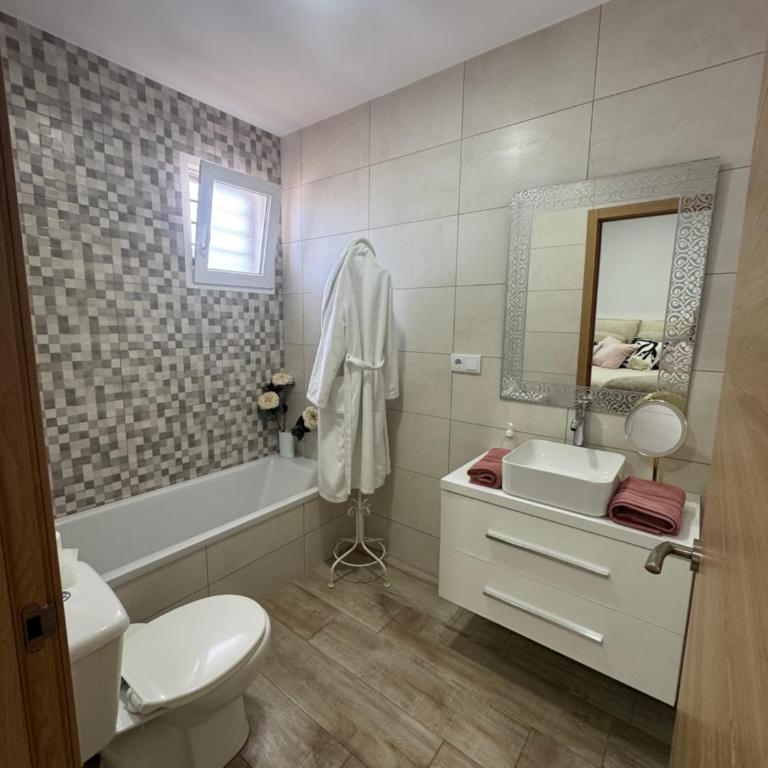 Alojamiento Esther - Casa de 3 dormitorios - 10