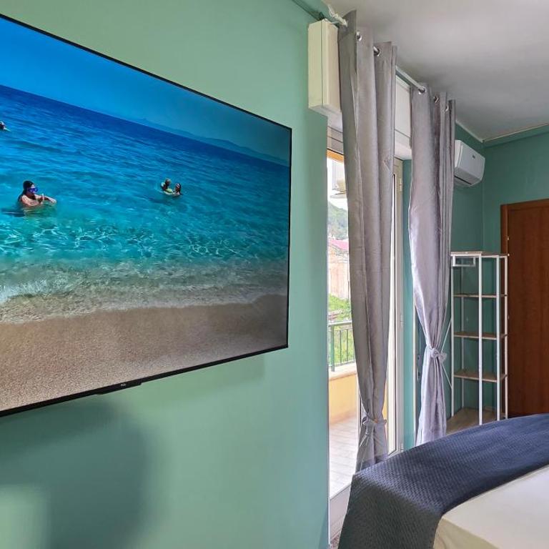 DANIEL SUPERIOR APARTMENTS - Tropea City Center - 250m from the Train Station - Two-Bedroom Apartment with Balcony - 11