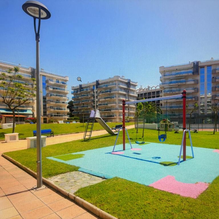 Larimar, piscina y deportes en Salou - Apartamento de 2 dormitorios - 17