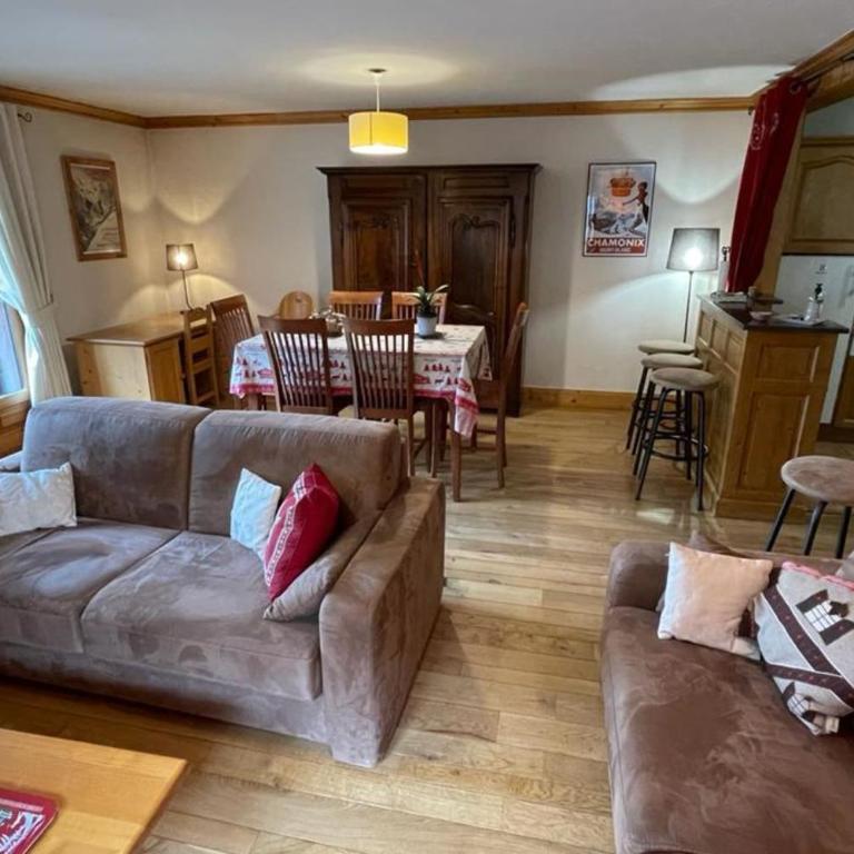 Bel appt à Chamonix centre Balcons et Parking - Appartement - 1