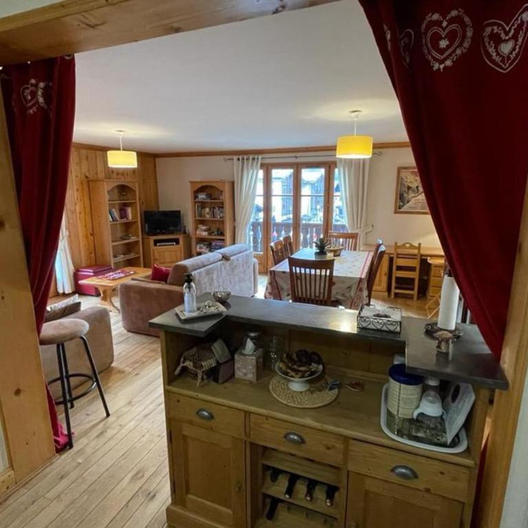 Bel appt à Chamonix centre Balcons et Parking - Appartement - 7