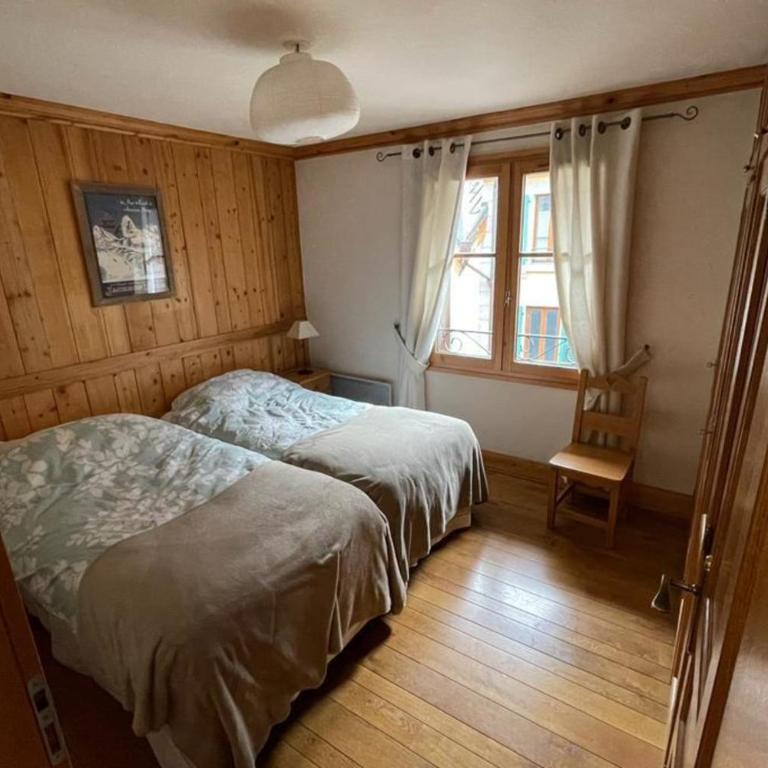 Bel appt à Chamonix centre Balcons et Parking - Appartement - 8