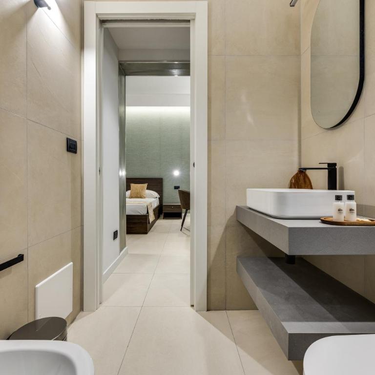 Romana Experience - Large Double Room - 13