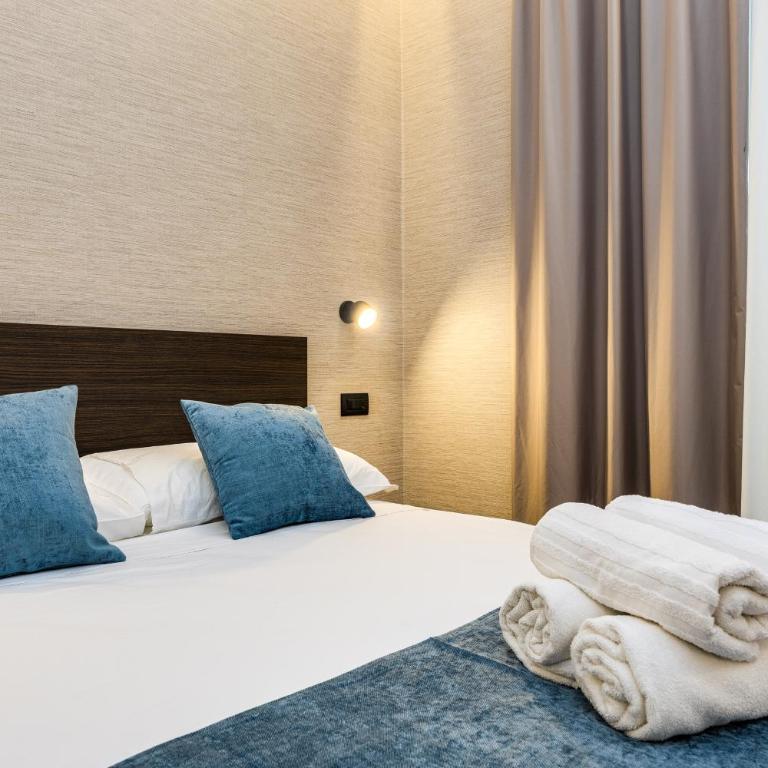 Romana Experience - Deluxe Room - 9