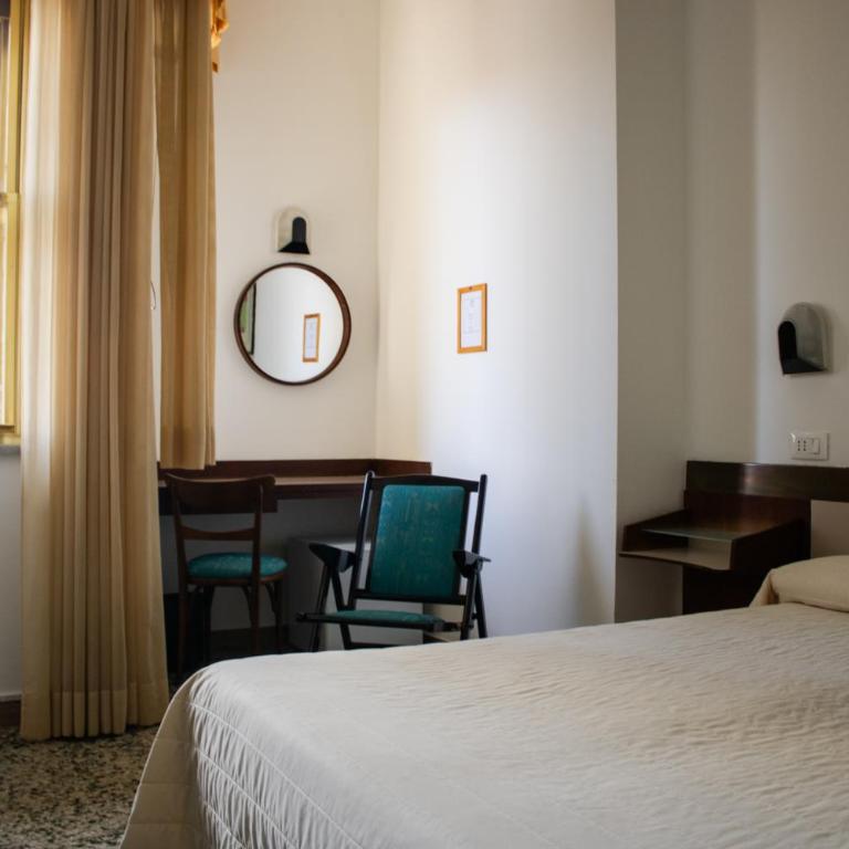 Hotel Napoleon Rimini - City & Station - Camera Matrimoniale/Doppia con Letti Singoli - 7