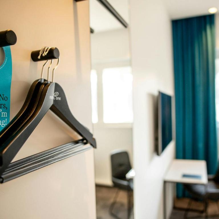 Motel One Linz-Hauptplatz - Einzelzimmer - 2