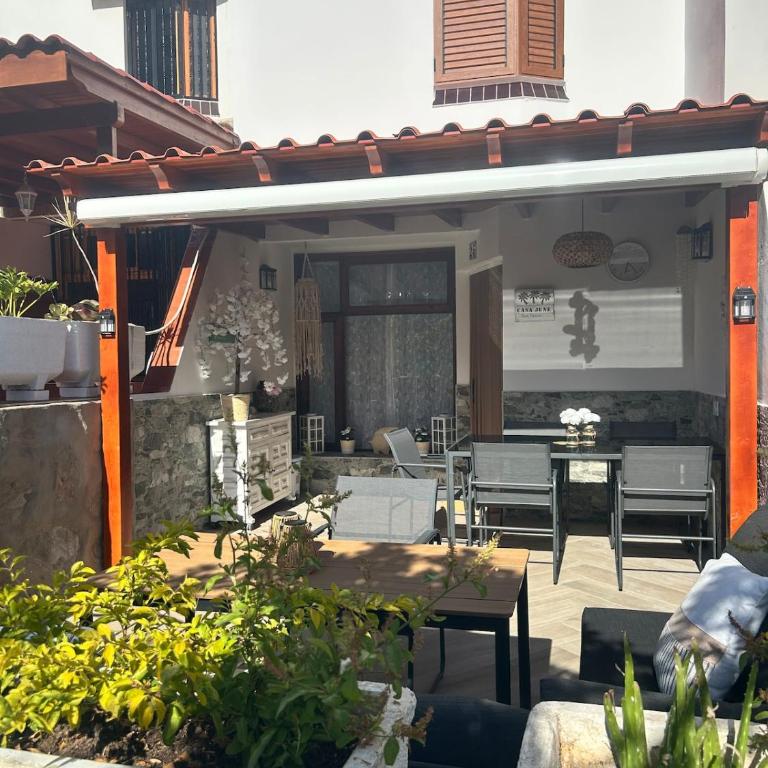 Gran Canaria Apartment Casa June in Puerto Rico Center - Two-Bedroom House - 27