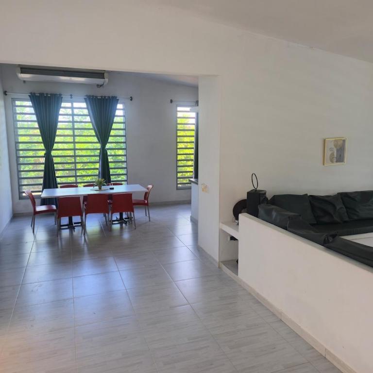 Quinta Dubai in Ricaurte Ricaurte - Casa de 5 dormitorios - 3