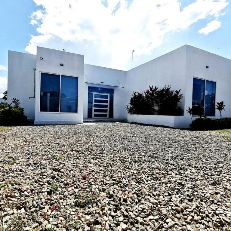 Quinta Dubai in Ricaurte Ricaurte - Casa de 5 dormitorios - 21